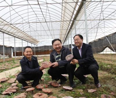 安徽省馬鞍山市季翔副市長率團(tuán)考察仙客來公司稱贊仙客來是江西省的一張新“名片”